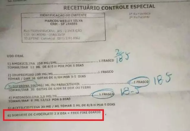 Entre as medicações, no final da receita médica a orientação Sorvete de chocolate 2 X dia Free Fire diário | Foto: Reprodução /Redes sociais