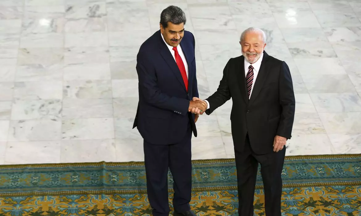 Brasília (DF), 29/05/2023 – O presidente Luiz Inácio Lula da Silva recebe o presidente da Venezuela, Nicolás Maduro, no Palácio do Planalto. Foto: Marcelo Camargo/Agência Brasil