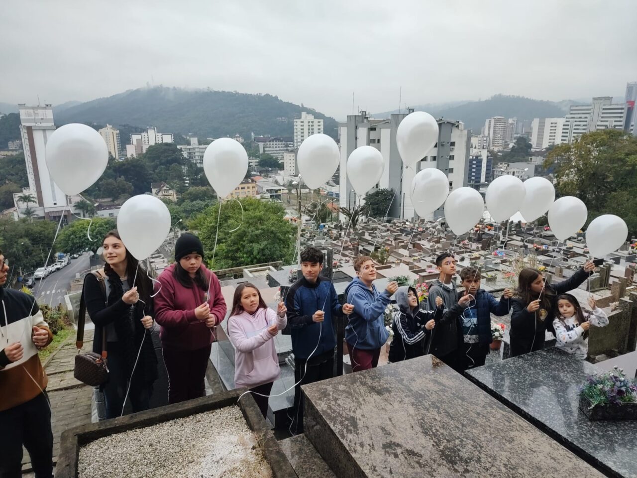 Menino que faleceu em acidente na BR-470 recebe homagem em Blumenau