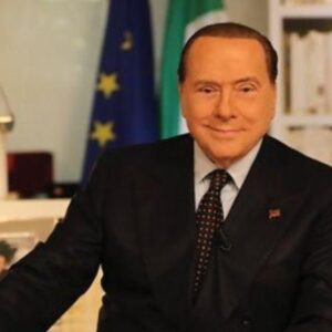 Silvio Berlusconi, ex-premiê italiano e um dos políticos mais polêmicos da Itália. Foto: Twitter, Reprodução 