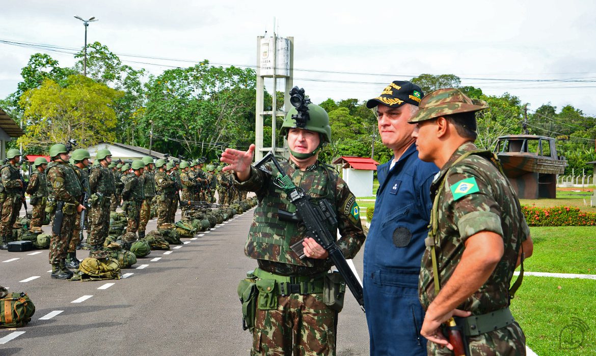 Exército abre processo seletivo para militares temporários com vagas em SC