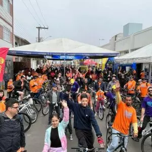 Mais de mil pessoas participaram do Pedal da Clube | Foto: Carolina Sott/Portal SCC10