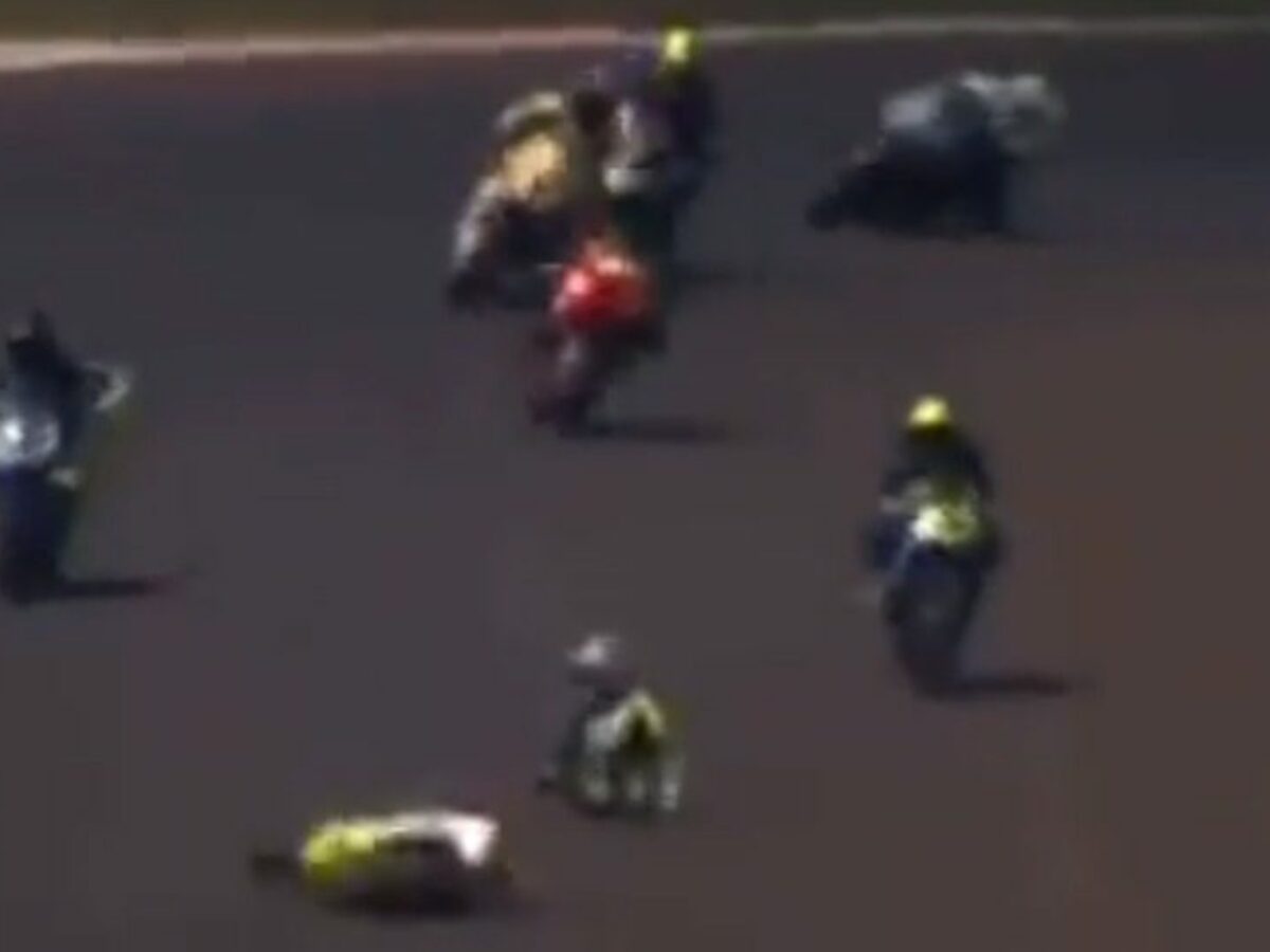 Pilotos morrem após acidente durante corrida de motos em Cascavel; vídeo