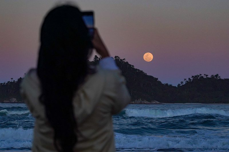 Última superlua de 2025 poderá ser vista nesta quinta-feira –  Foto Ricardo Wollfenbüttel/Secom.