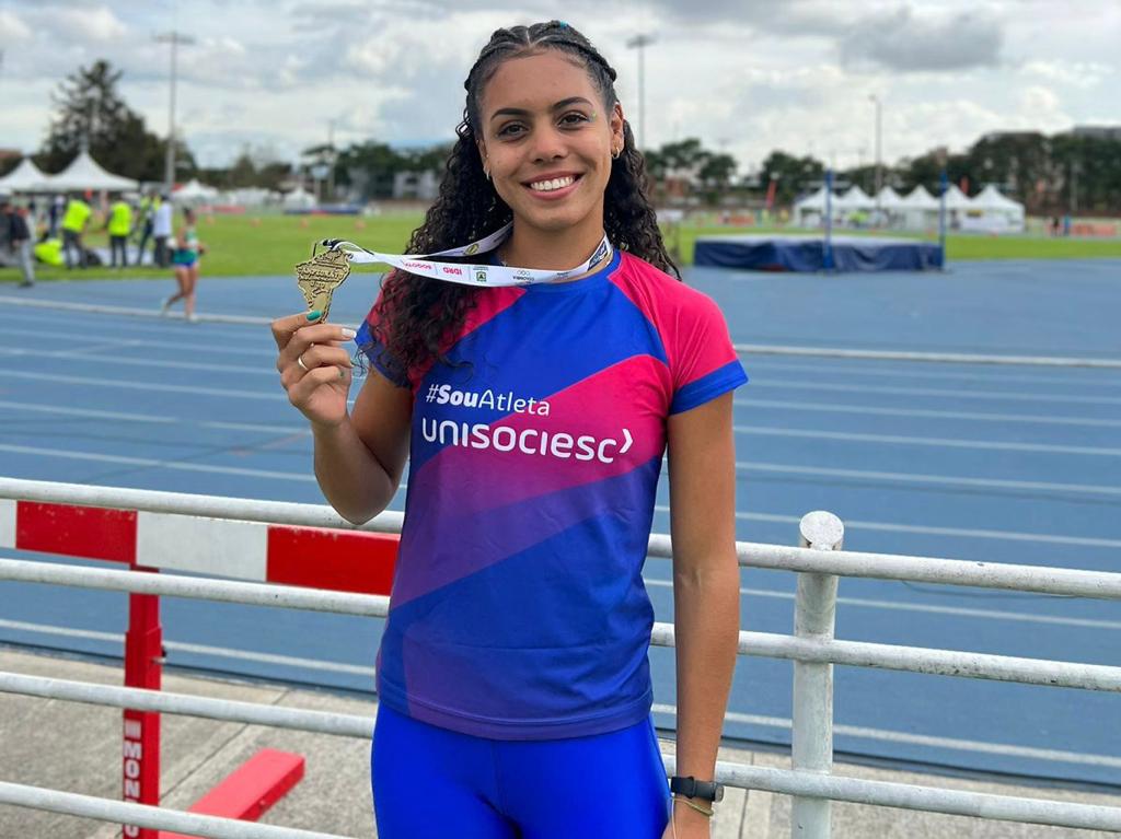 Estudante catarinense conquista primeiro lugar no Campeonato