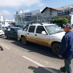 Engavetamento envolveu três veículos | Foto: Gabriel Senem/Rádio Clube de Lages