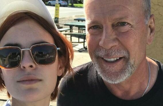 Tallulah e o pai Bruce Willis (Reprodução/Instagram)