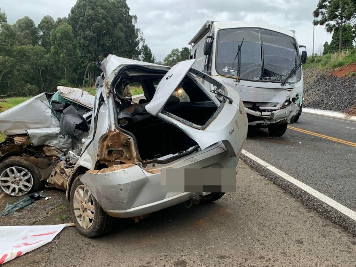 Anjo da guarda: Caminhoneiro salva casal de acidente com mais de 50 carros  na BR-277 - NSC Total