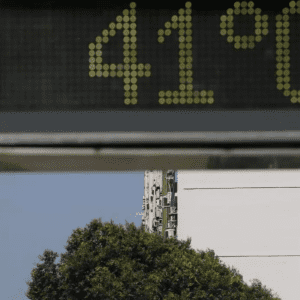 Primeira onda de calor de 2025 deve ultrapassar os 40°C; SC será atingida. - Foto: Arquivo | Fernando Frazão | Agência Brasil