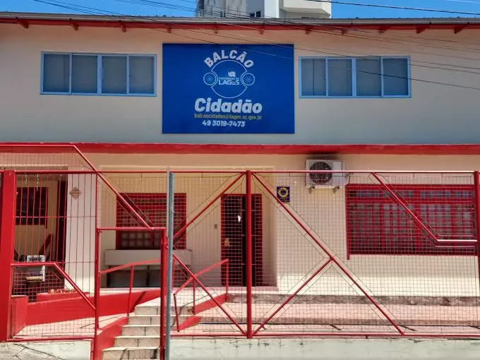 Homem foi preso no Balcão Cidadão, em Lages | Foto: Google Maps/Reprodução