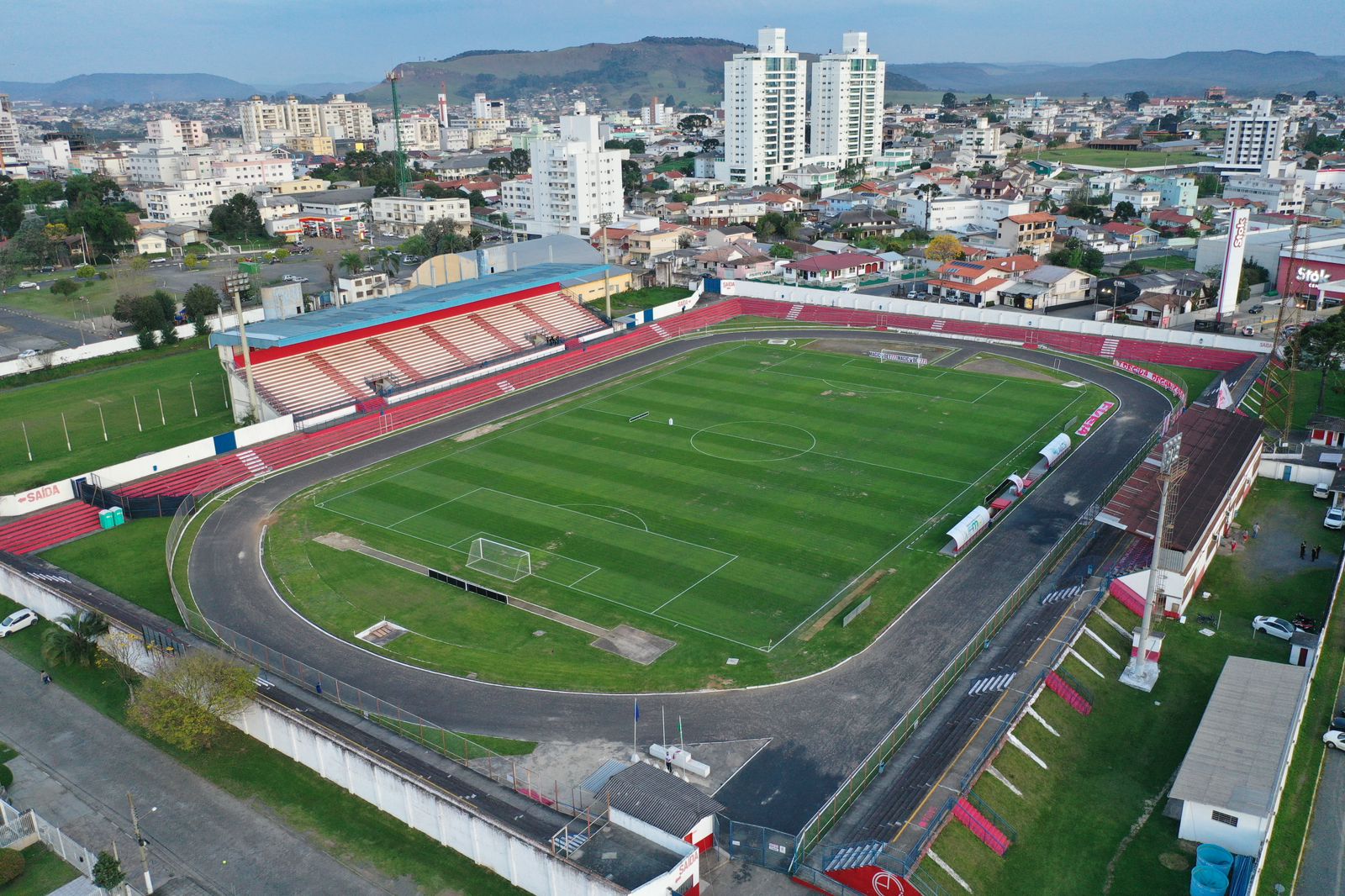 Rádio Clube transmite Inter de Lages x Figueirense