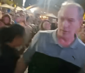 Vídeo: Ciro Gomes dá tapa no rosto de homem após ser chamado de "bandido"