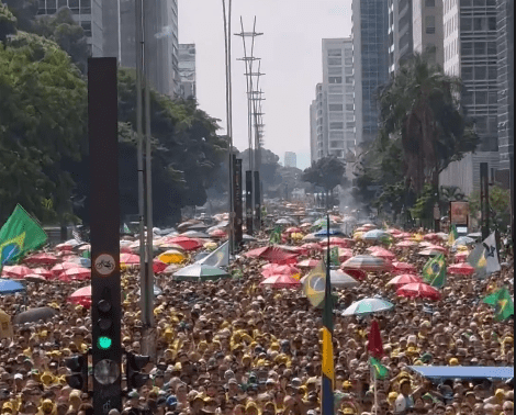 Imagens aéreas mostram multidão em ato pró-Bolsonaro na Paulista; assista