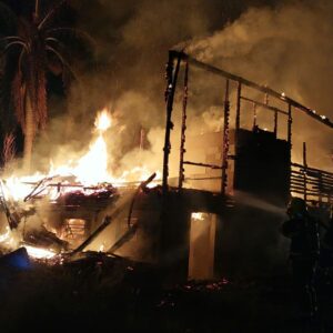 Incêndio de grandes proporções em Lages | Foto: Corpo de Bombeiros Militar de Lages (CBMSC) 