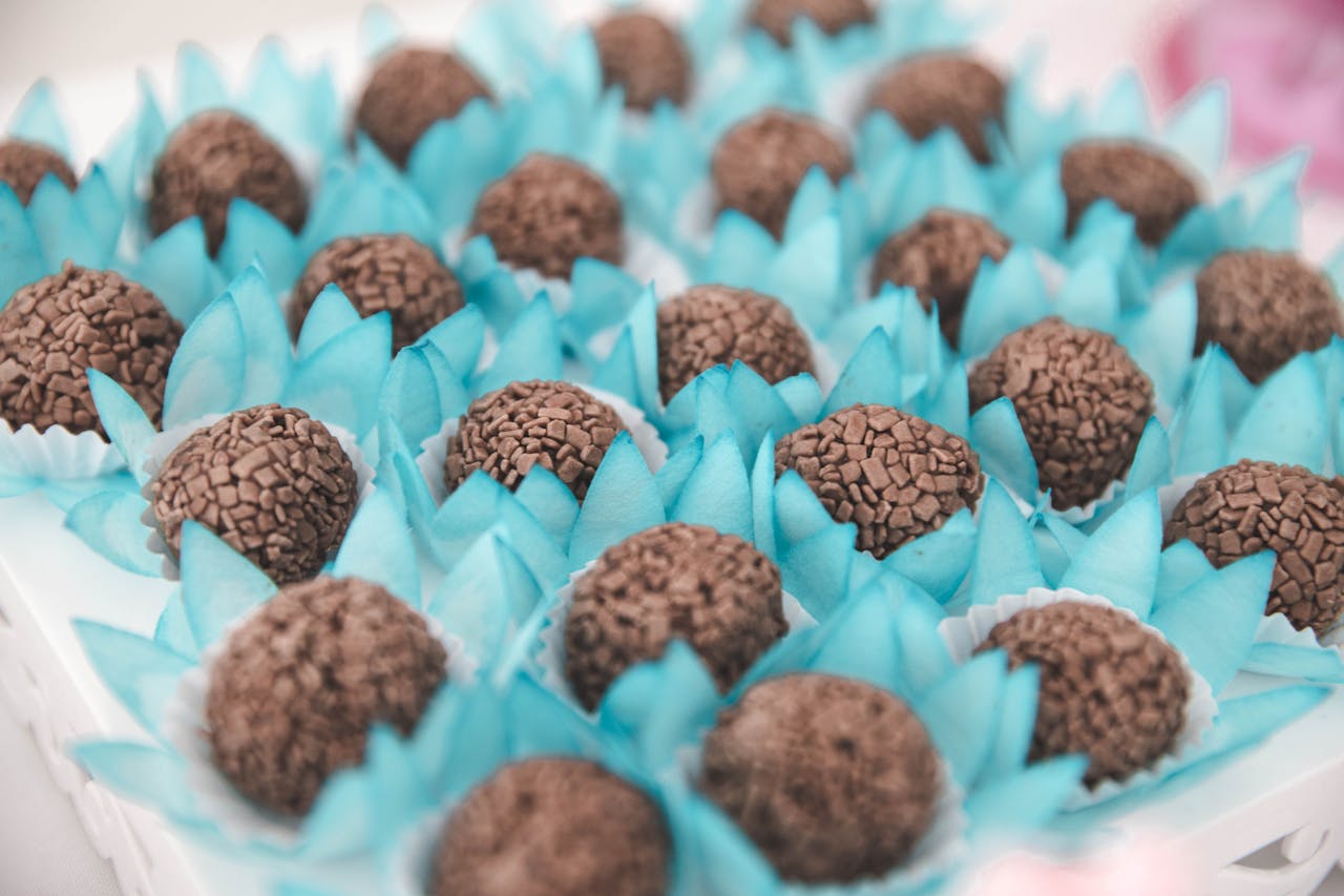 Dia do brigadeiro é celebrado nesta terça-feira (10). – Foto: Victor Miyata | Pexels | Banco de Imagens