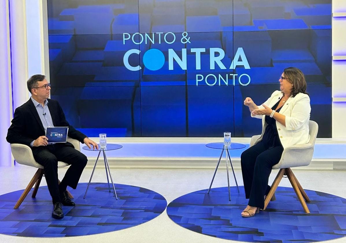 Rita Cássia Conti vice-presidente FACISC entrevista Ponto e Contraponto Roberto Azevedo