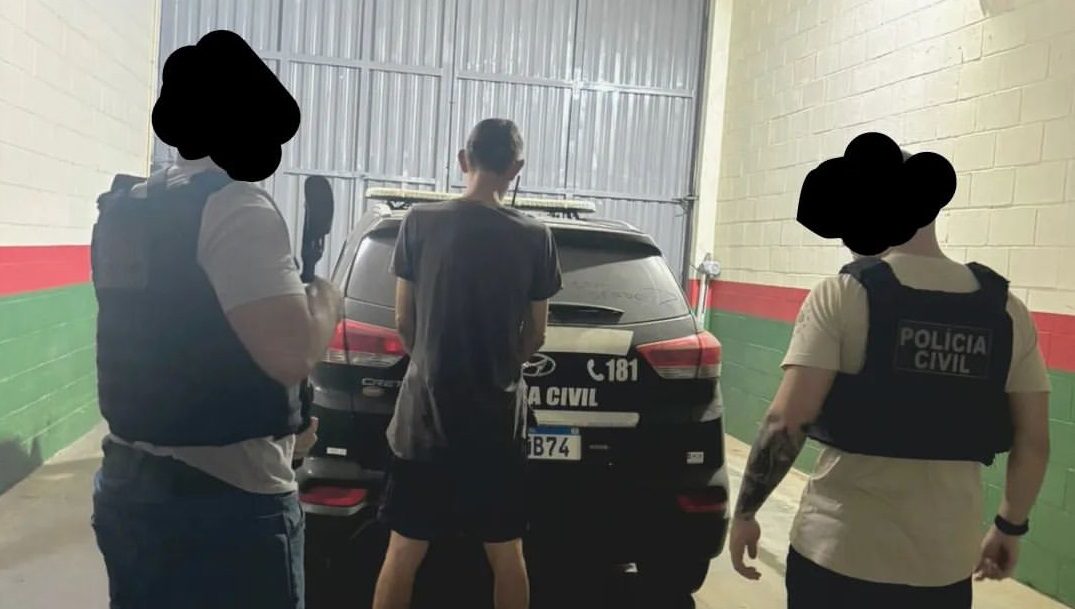 Tráfico de drogas, receptação e arma ilegal foragido é preso em Curitibanos