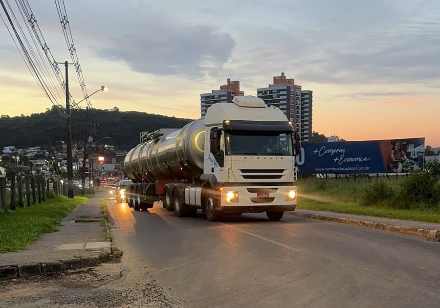 Casan doa 80 mil litros de água para municípios do Rio Grande do Sul | Foto: Acervo CASAN