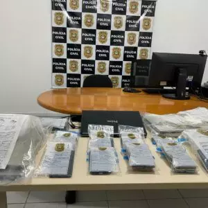 Polícia deflagra operação contra furto de celulares em Joinville