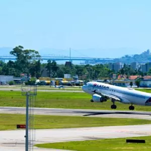 SC terá voos extras para suprir demanda do Rio Grande do Sul