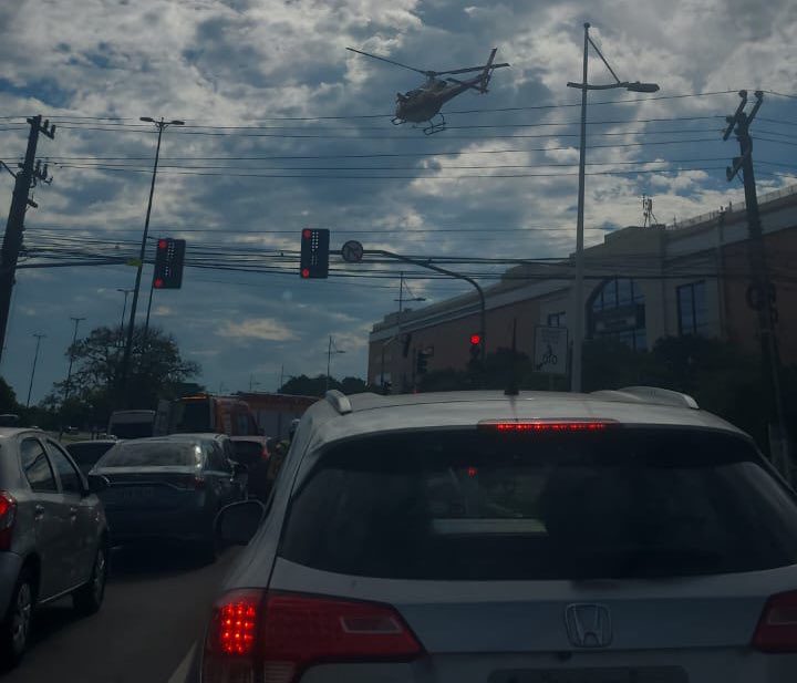 Criança de patinete é atropelada por moto e mobiliza helicóptero na Capital | Foto: Ricardo Pastrana/Reprodução