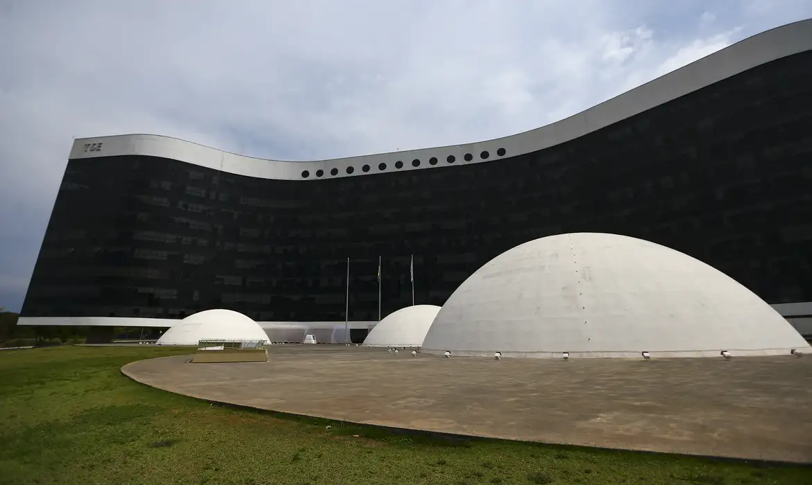 412 vagas: saiba como se inscrever no concurso da Justiça Eleitoral | Foto: Marcelo Camargo/Agência Brasil