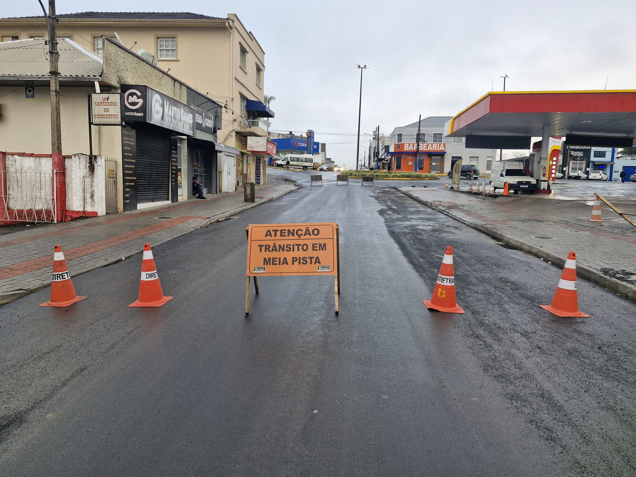 Obras de revitalização em andamento. | Foto: Gabriel Senem / Rádio Clube