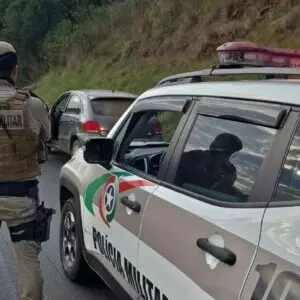 Carro furtado no município Sul Brasil é recuperado em Lages
