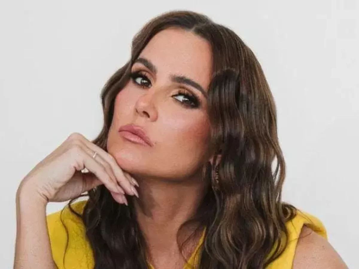 Deborah Secco faz revelações sobre a sua vida íntima