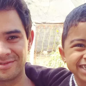 Pai e filho de 7 anos morrem afogados em rio durante viagem | Imagem: Reprodução/Redes sociais.