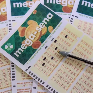 Mega-Sena sorteia R$ 40 milhões; veja como apostar. - Foto: Rafa Neddermeyer/Agência Brasil.