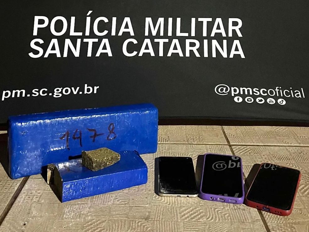 Apreensão durante ronda policial. | Foto: PMSC