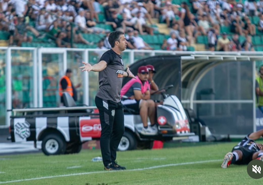 João Burse fora do Figueirense | Foto: Reprodução/Instagram