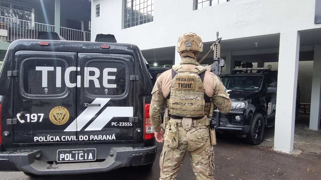 Mulher é morta no PR e corpo é transportado em porta-malas até SC | Foto: Divulgação/PCPR
