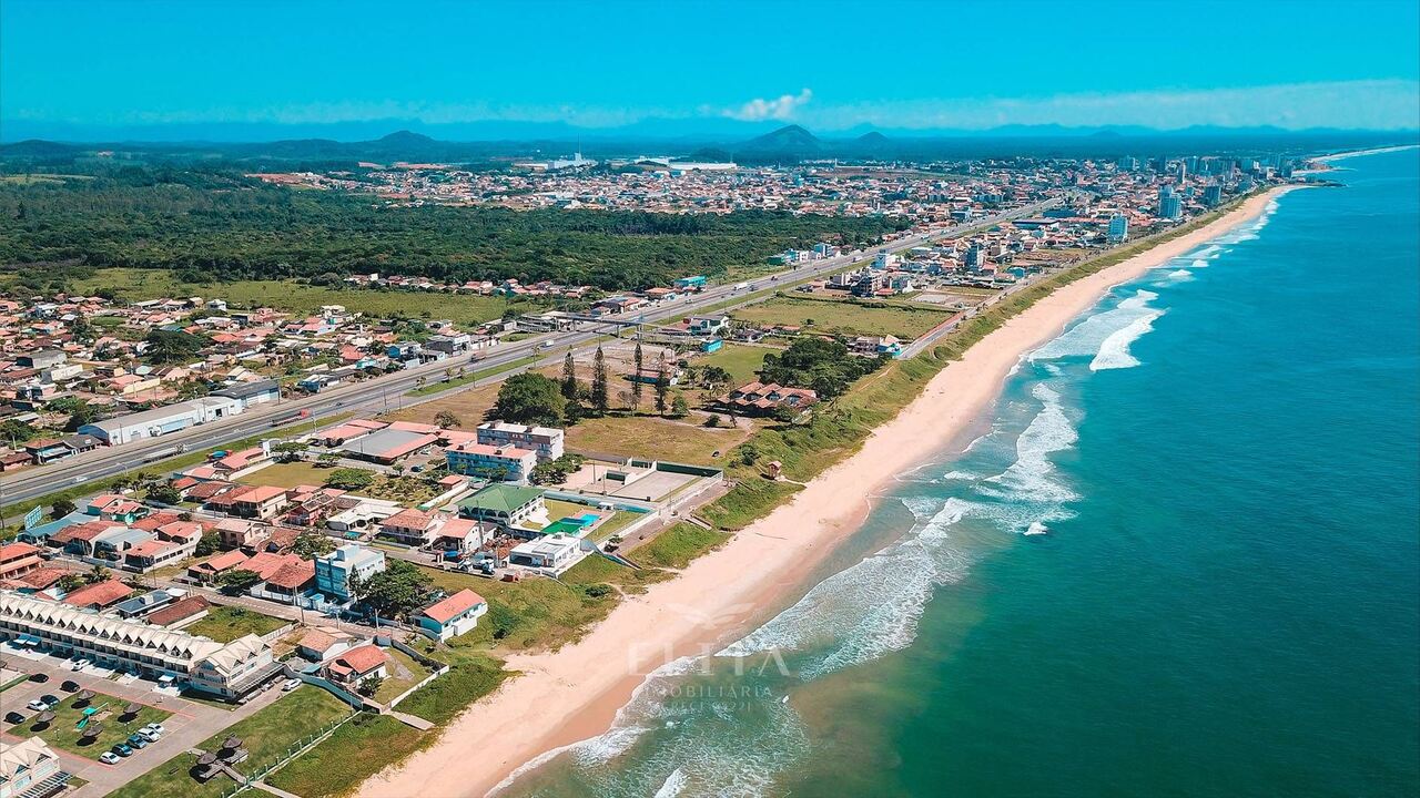 Salários de até 18,7 mil: Processo seletivo tem diversas vagas para trabalhar em praia de SC | Foto: Elita Imobiliária/Reprodução.