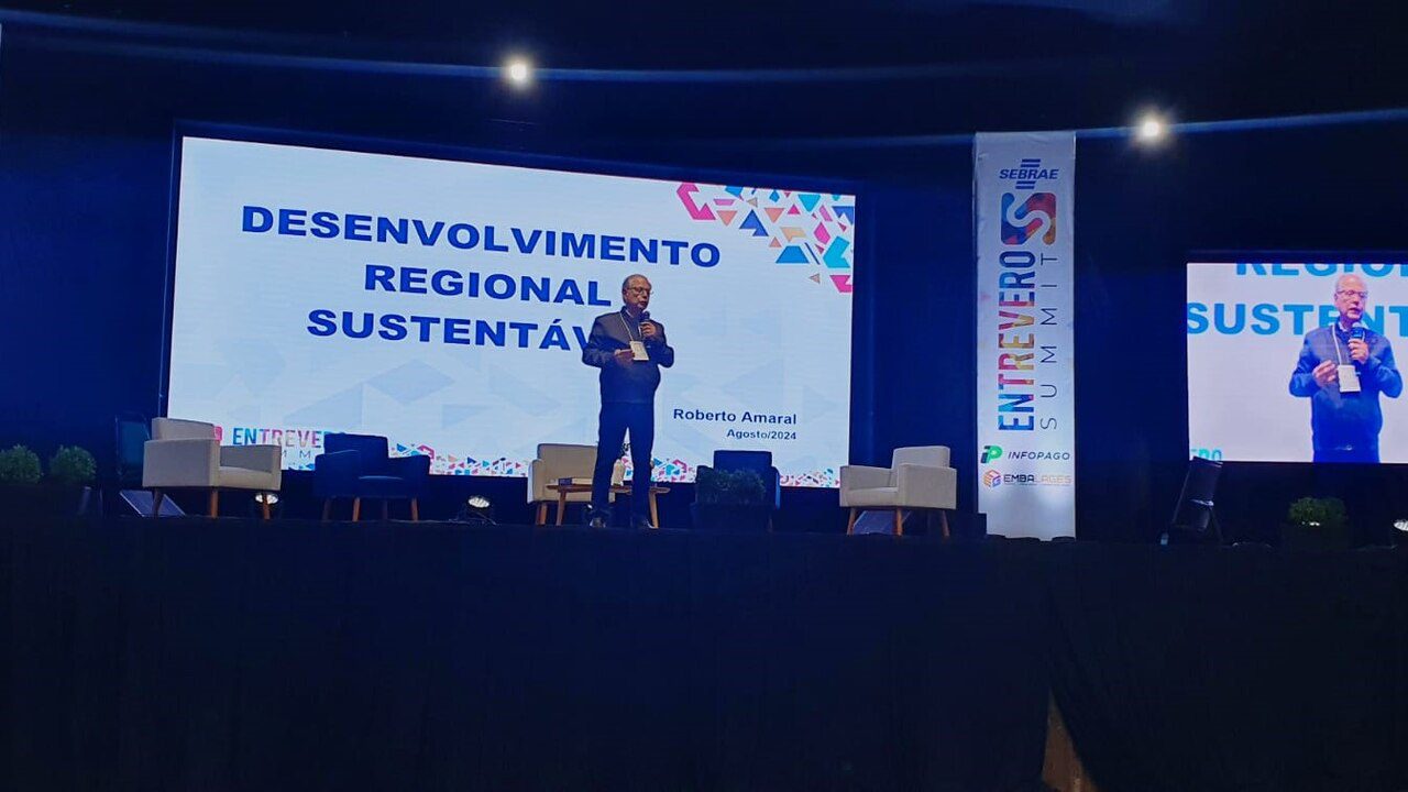 Inovação e Desenvolvimento: presidente do Grupo SCC faz palestra em evento na Serra | Foto: Cleyton Prado