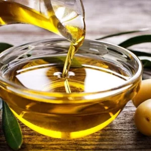 Azeite extravirgem tem venda proibida por irregularidades; saiba qual marca