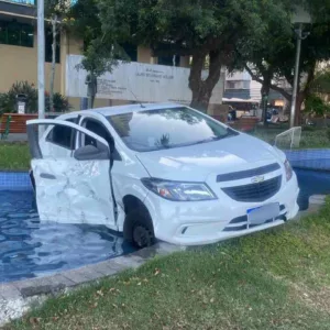 'Banho de chafariz' termina com um detido e outro ferido em Florianópolis