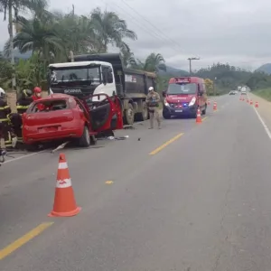 Motorista morre após grave acidente em Jaraguá do Sul | Foto: PMRv