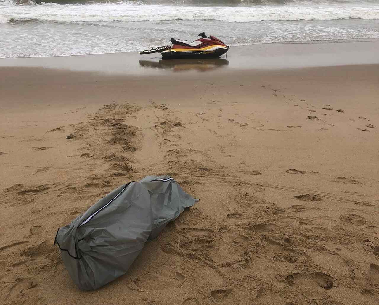 Pescador encontra corpo boiando no mar em Balneário Camboriú | Foto: CBMSC