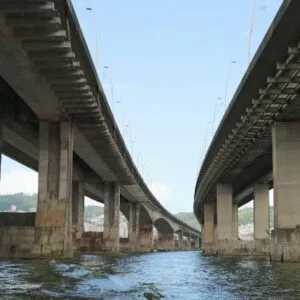 Pontes da capital: reforma começa pela adutoras da Casan