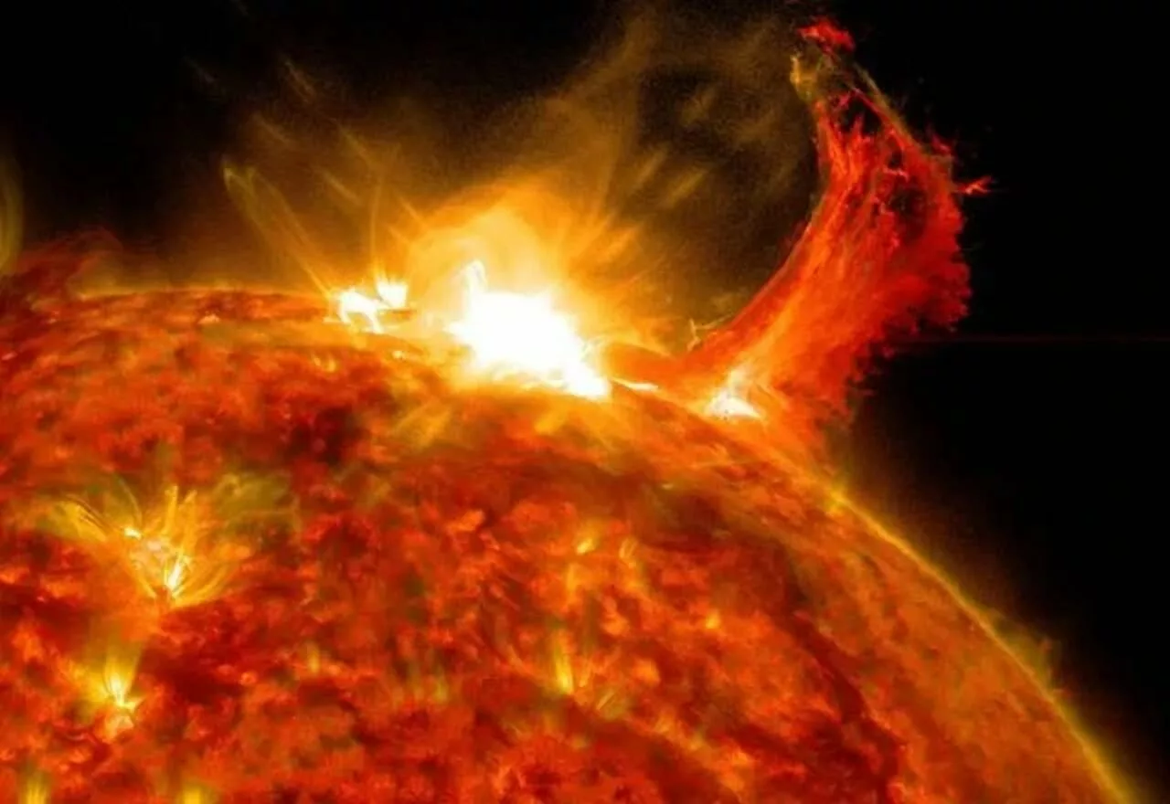 Tempestade magnética pode atingir a Terra nesta quarta | Imagem: SDO/Nasa/Reprodução SBT News