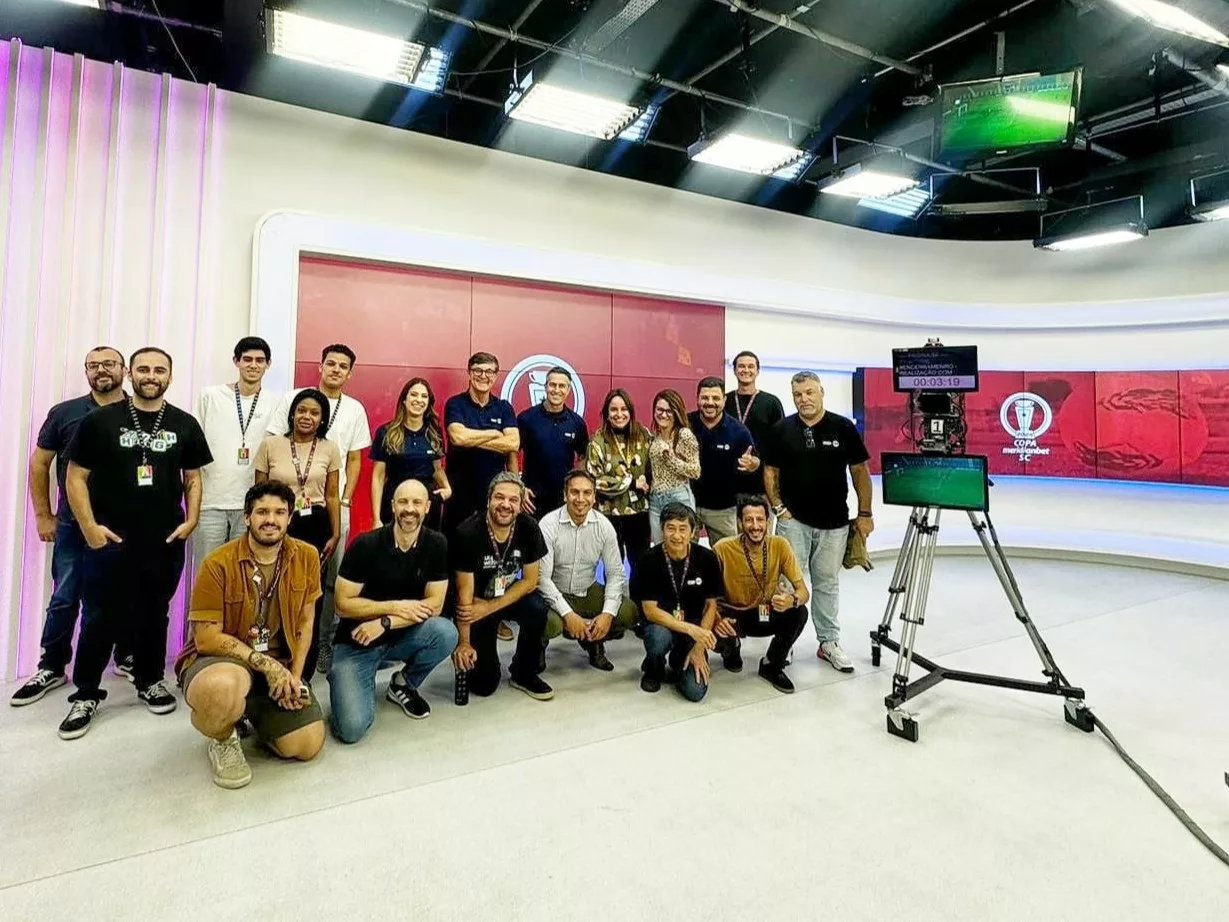 Equipe do SCC SBT que garantiu o sucesso da primeira transmissão ao vivo da Copa SC de Futebol MeridianBet