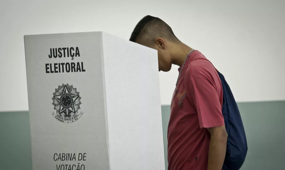 Eleitores ainda estão indecisos sobre candidatos. – Foto:  Arquivo/Agência Brasil