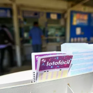 Aposta catarinense ganha mais de R$ 1 milhão na Lotofácil