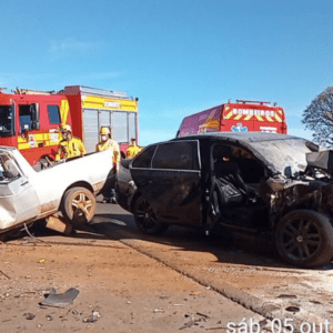 Duas pessoas morrem em grave acidente na BR-282