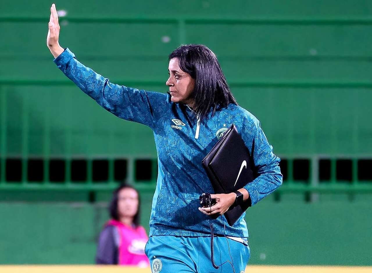 Chapecoense tem primeira mulher em sua comissão técnica | Foto: Reprodução/Instagram