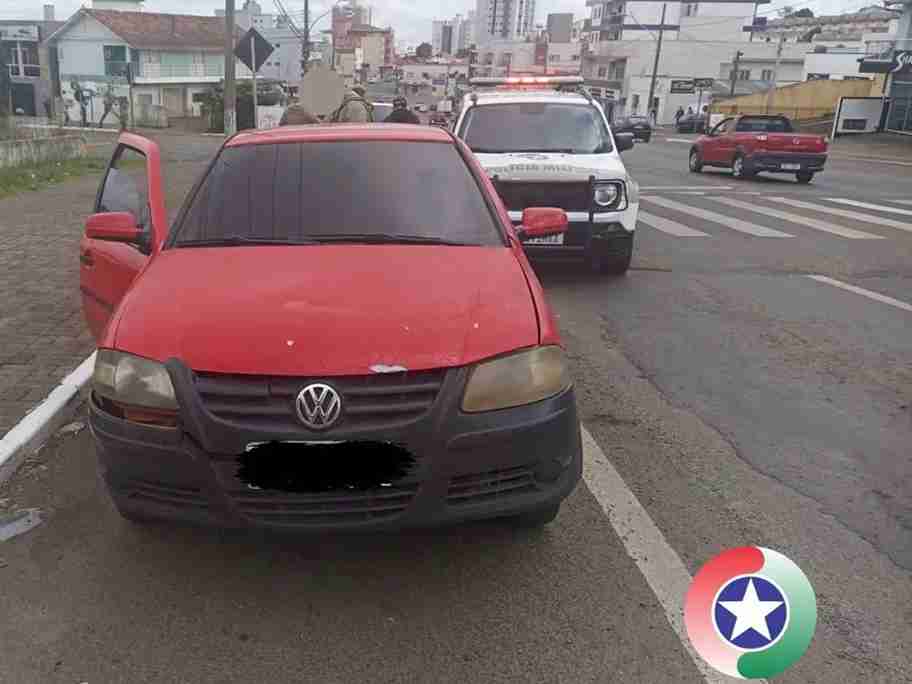 Veículo recuperado pela Polícia Militar. | Foto: PMSC