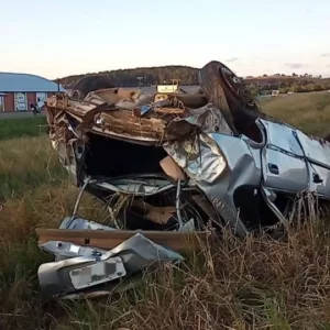 Grave capotamento em Campos Novos deixa quatro feridos