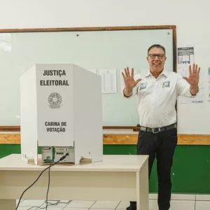 Orvino é reeleito prefeito de São José